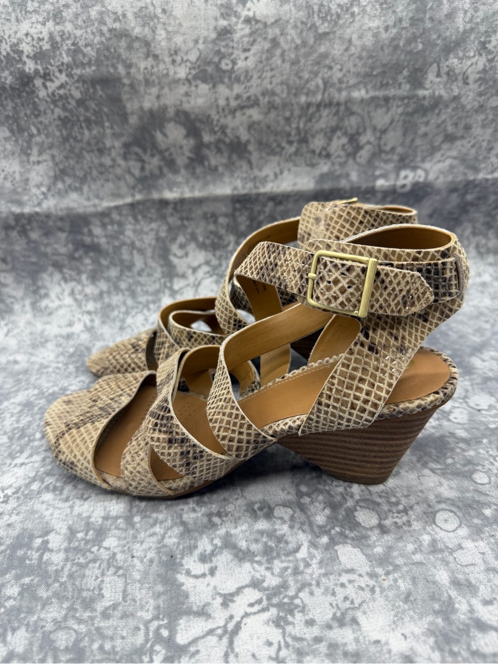 Clarks Ranae Estelle sandals